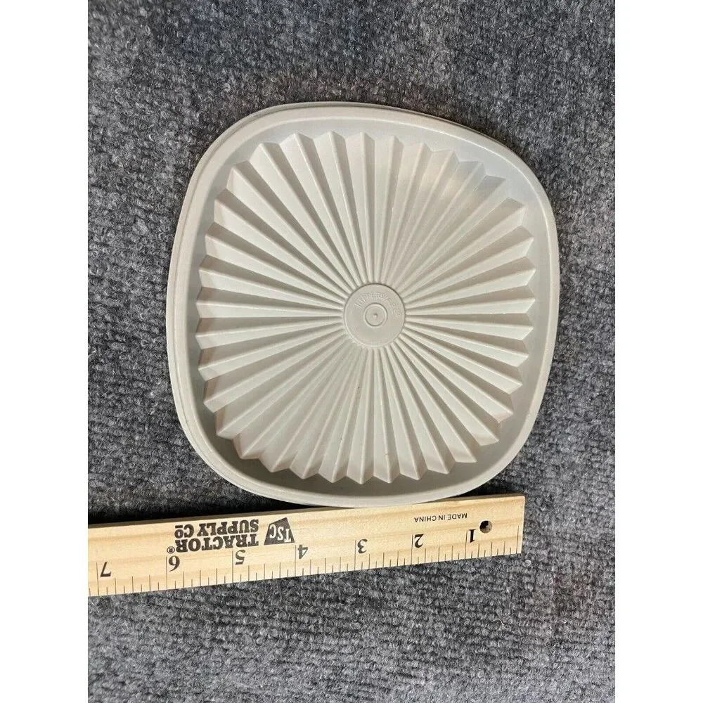 Tupperware Plastic Lid S41-4 Grey